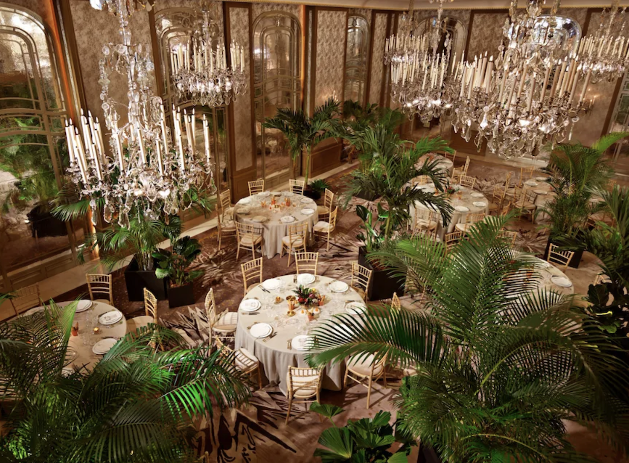 Hôtel Plaza Athénée dining